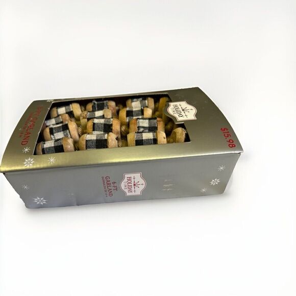 2 Packs Black & White Buffalo Plaid Christmas Garland Faux Thread Spools 6 Ft - Picture 2 of 3